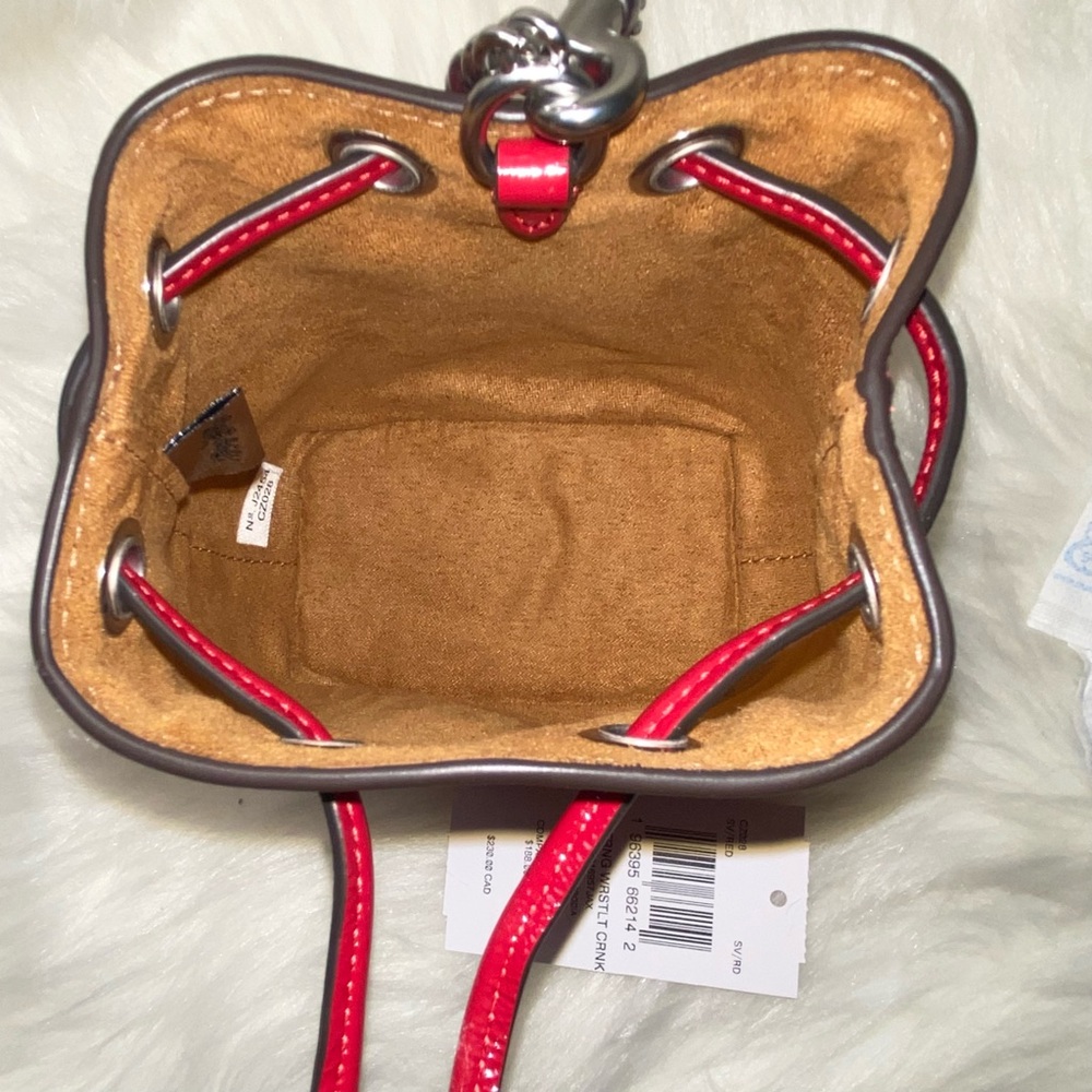 Coach ❤️ wristlet New - Picture 13 of 14